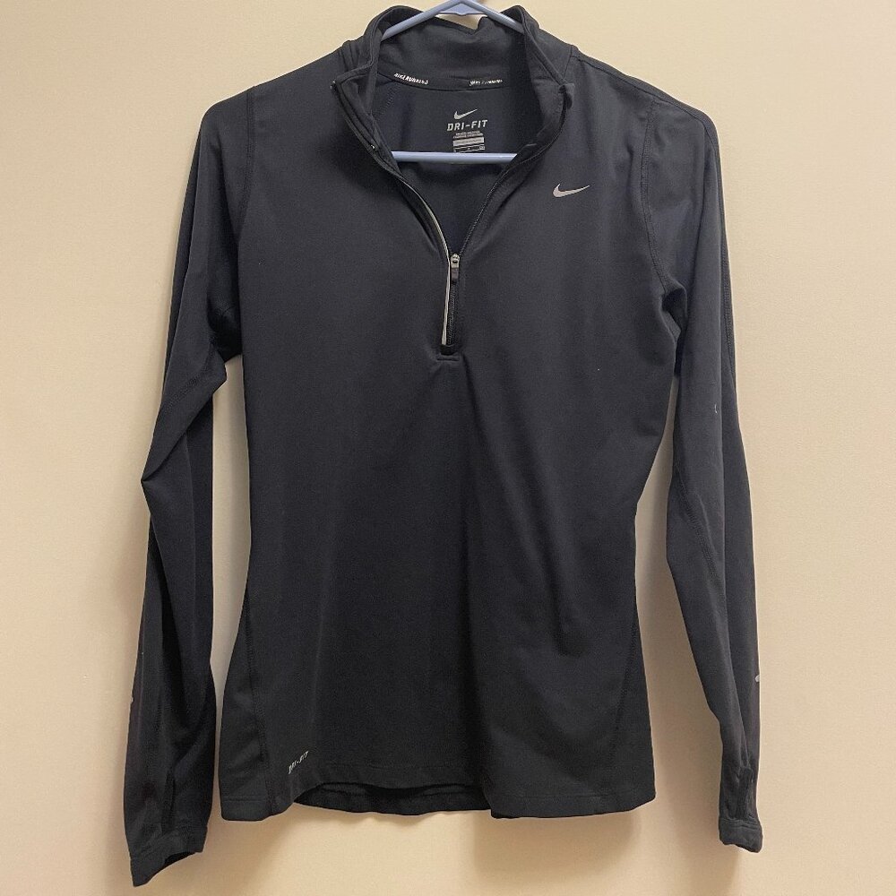 Nike 1/4 Zip Top